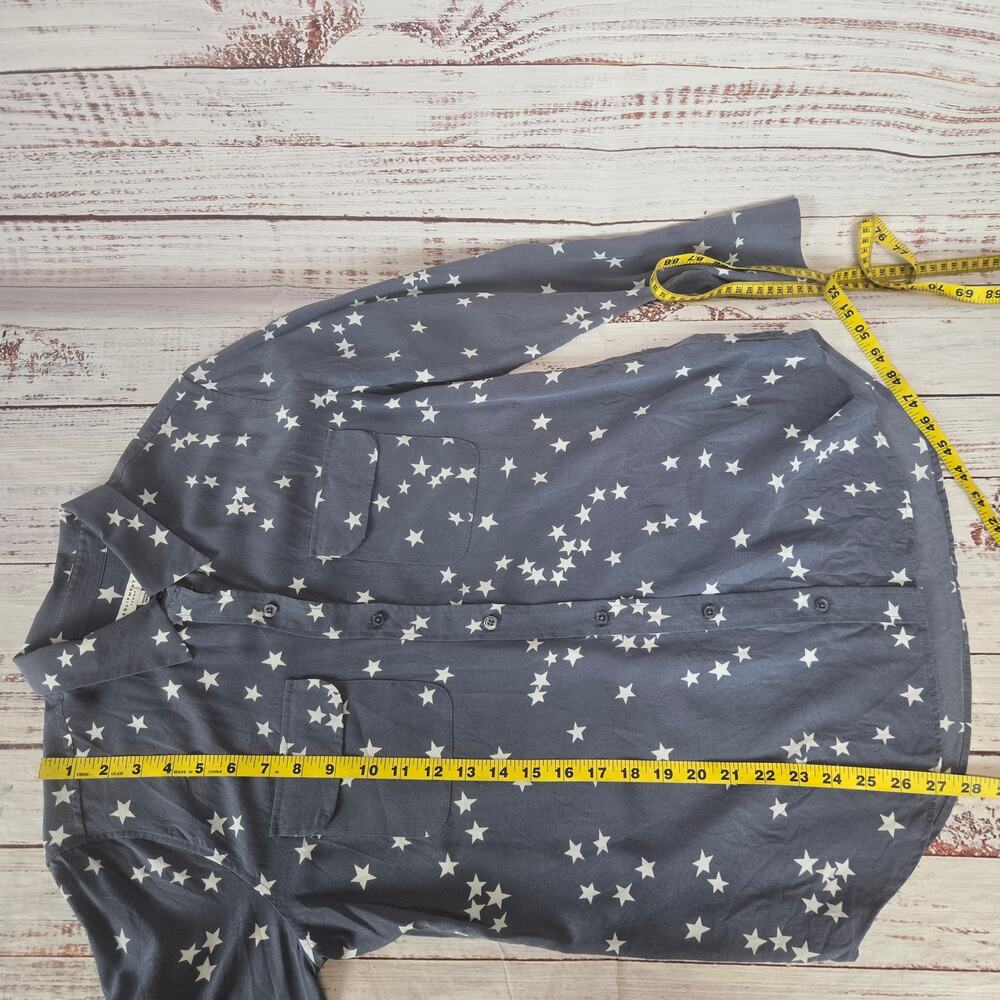 Equipment Slim Signature Silk Shirt L Bluestone Star Print Celestial Quiet Money - Picture 13 of 16